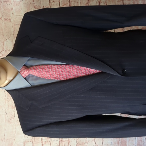 Brioni Other - BRIONI MENS SUIT